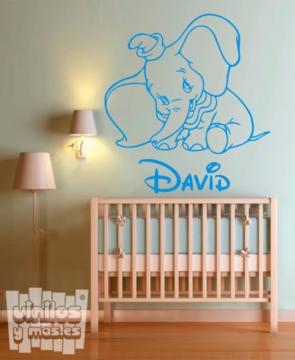 Vinilo decorativo de Dumbo baby + nombre personalizado. Pelicula Disney