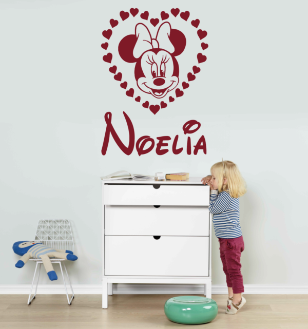 Vinilo decorativo minnie corazones + nombre personalizado - vinilosymas.es