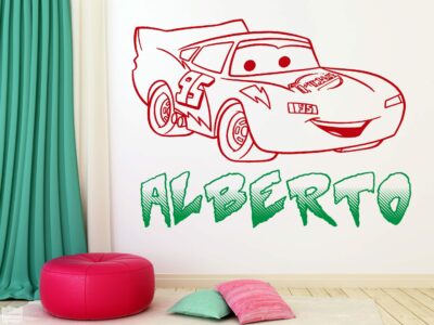 Vinilo decorativo de Rayo Mcqueen + nombre personalizado. Película Cars, Disney.