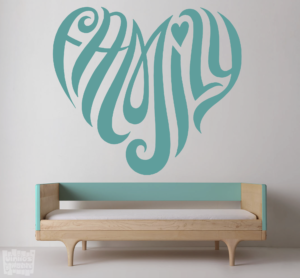 Vinilo decorativo corazón family