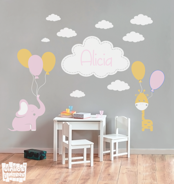 Vinilo decorativo Conjunto niña "elefante, jirafa y nubes + nombre"